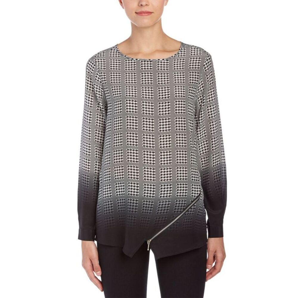 Dora Landa Womens  Top